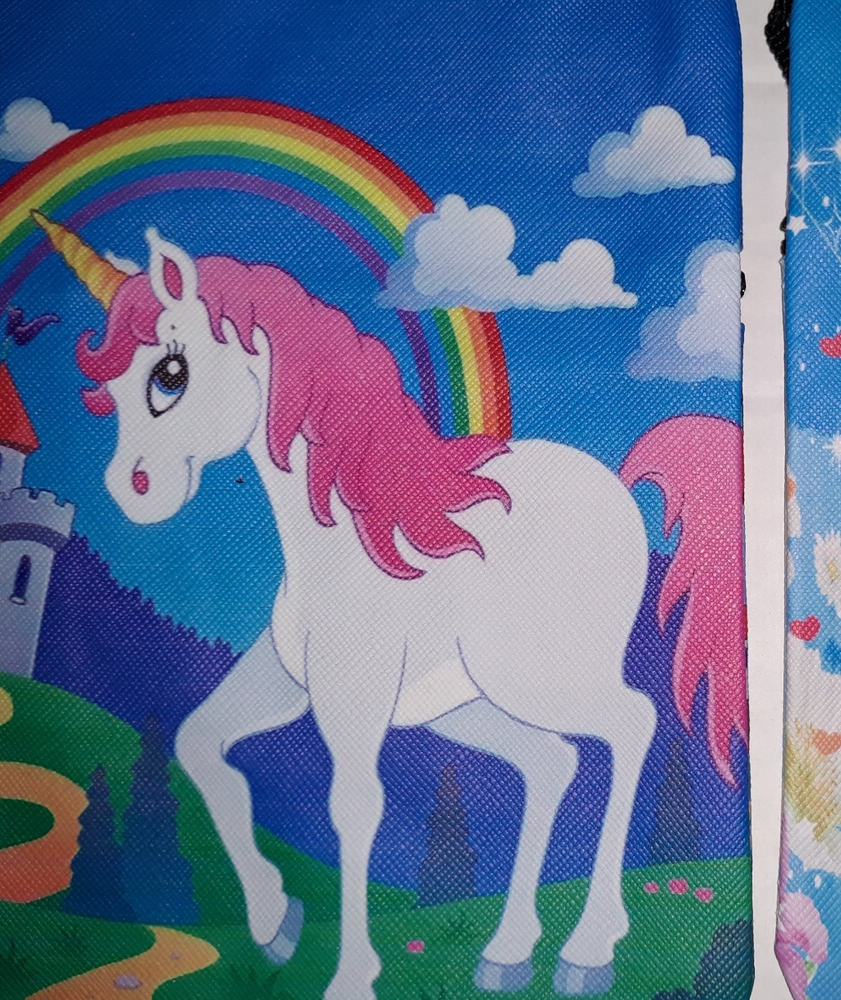 Crossbody Bag Adjustable Strap 4.75" X 6" Unicorn print Zip Close NEW